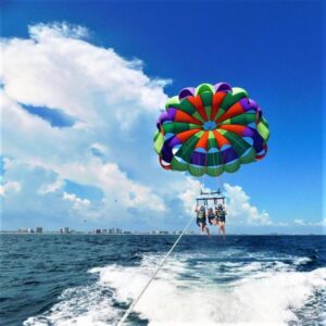 Alyssa Jackson parasailing