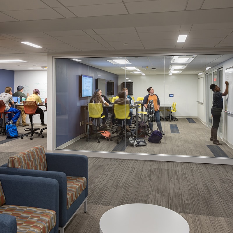 3 Reasons Why Collaborative Learning Spaces Are Essential